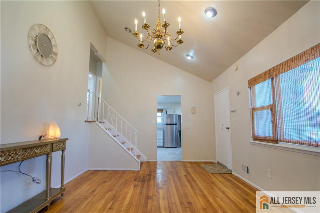 19 Hyde Avenue Image 3