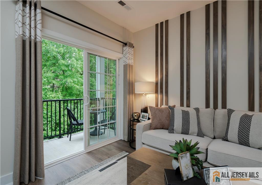 30311 Radford Court Image 2