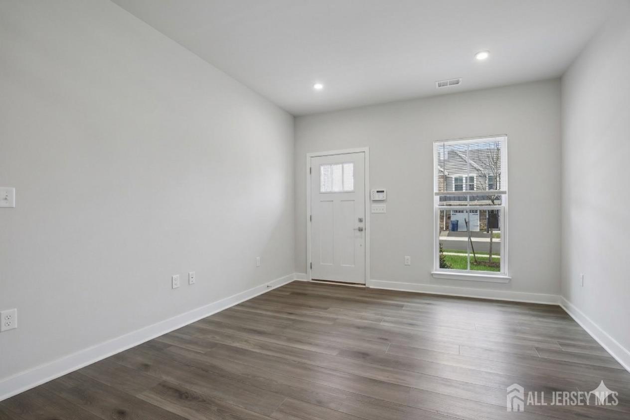 49 Owen Court, Franklin Twsp, NJ, 08873 image 8