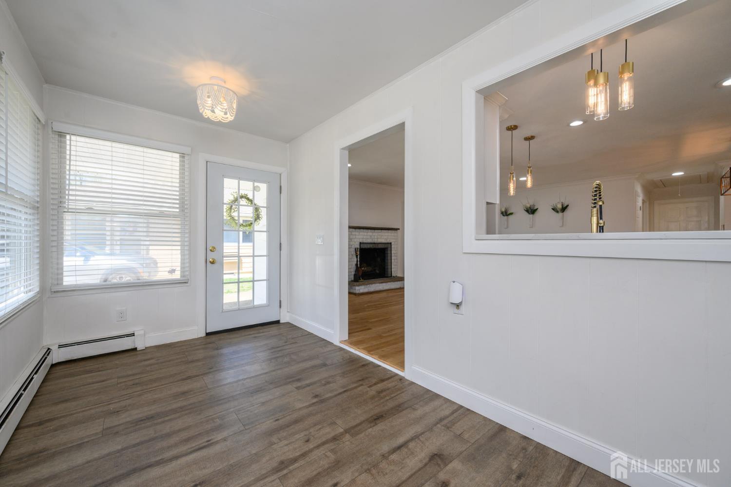 2264 Hovsons Boulevard Image 4