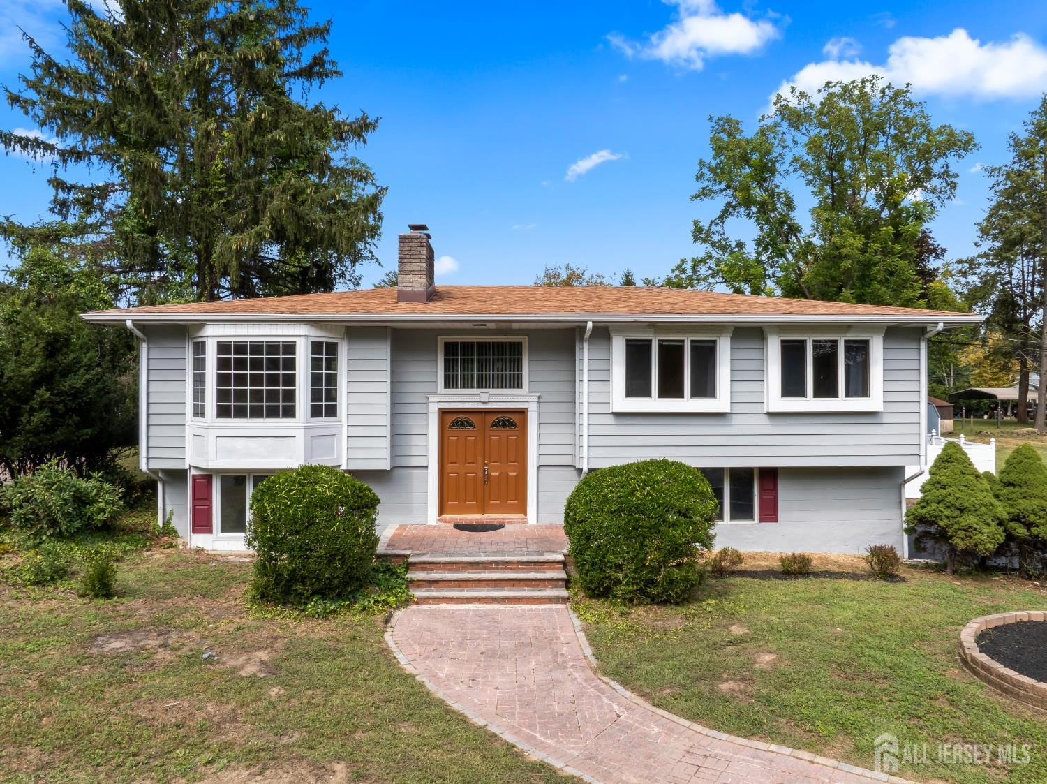 9 Denise Avenue Image 3