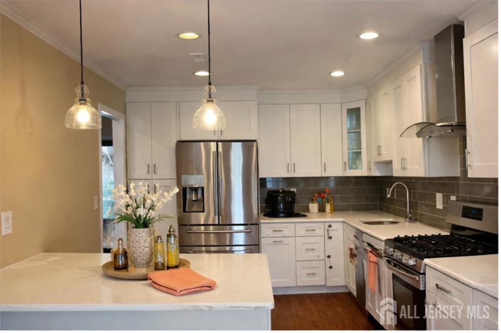 54 Holly Court, Edison, NJ, 08820 image 15