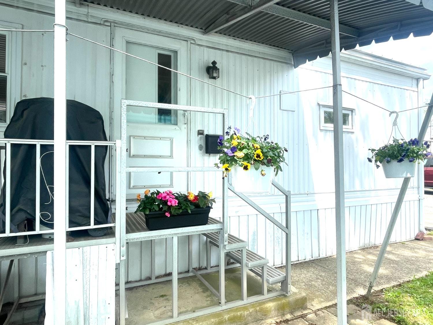 9 Sams Court, Hazlet, NJ, 07730