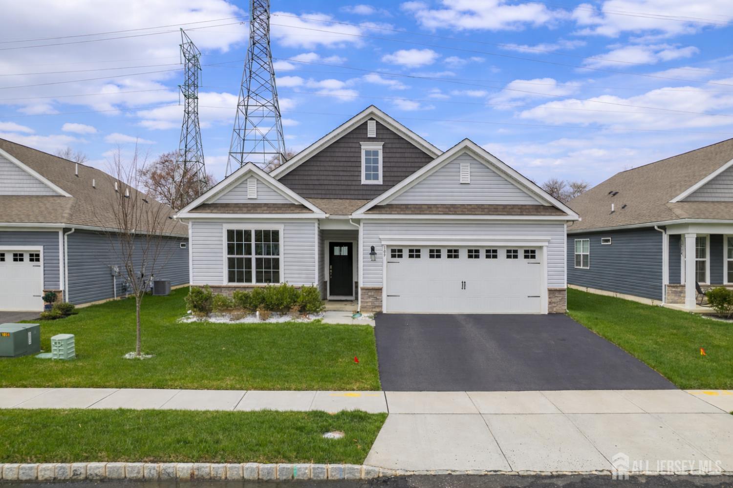 109 Congressional Court Image 2