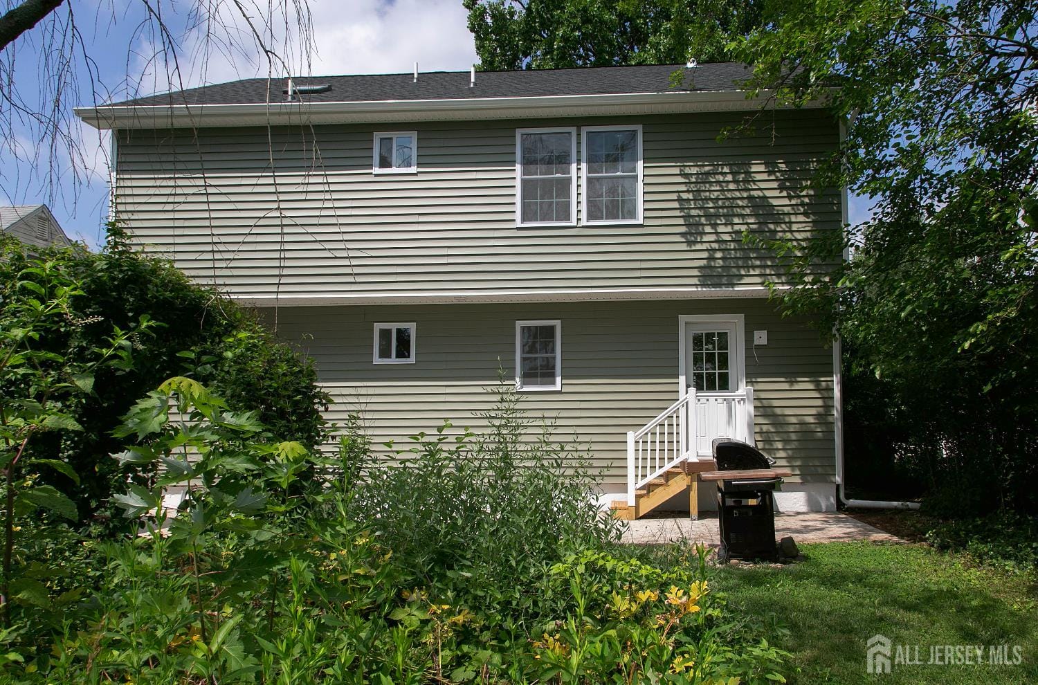 15 Bradley Drive Image 5