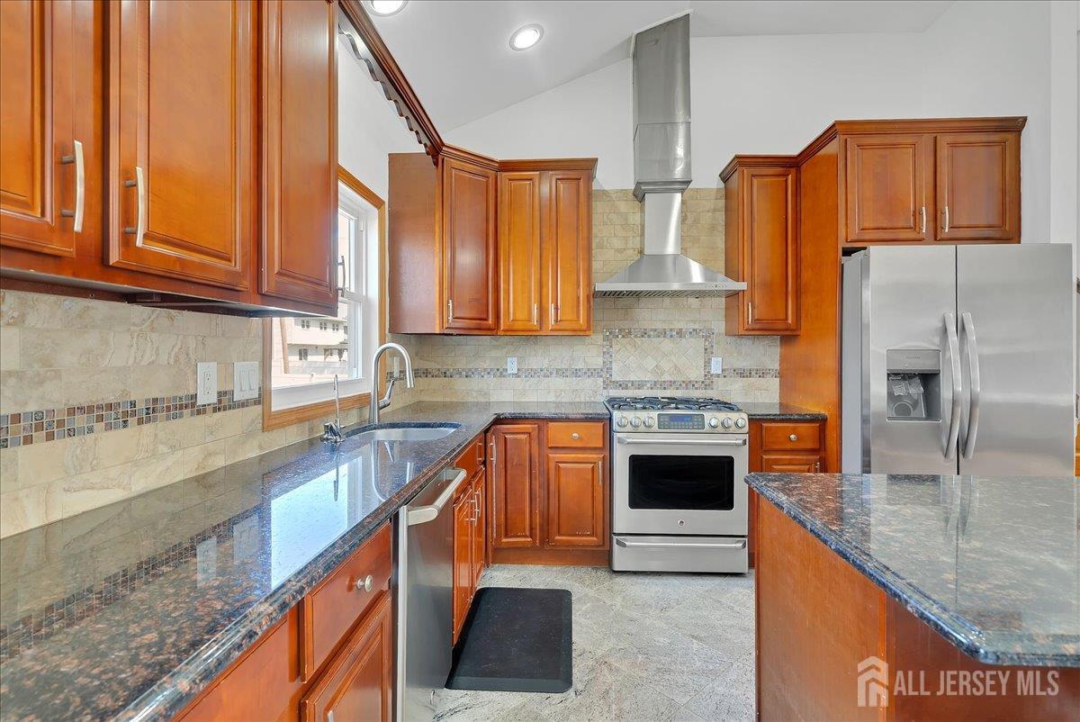 95 E Calvert Avenue, Edison, NJ, 08820 image 16