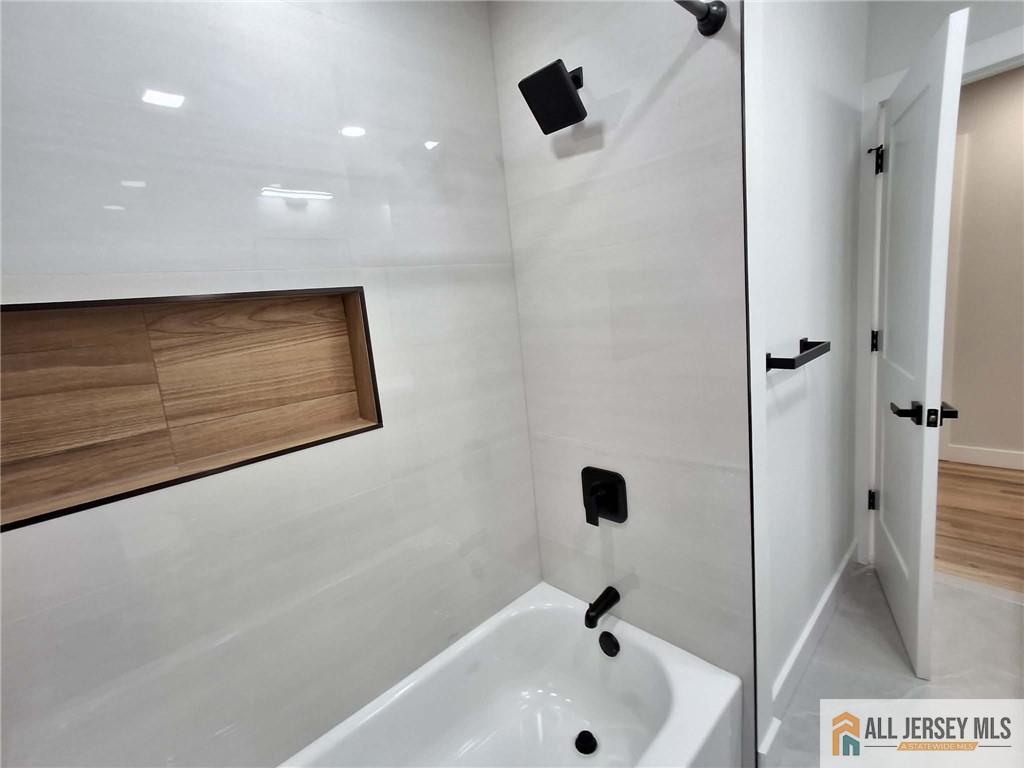 397 Lake Avenue, Colonia, NJ, 07067 image 7