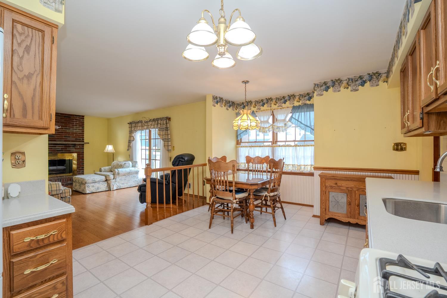 15 Lynn Court, North Brunswick, NJ, 08902 image 11