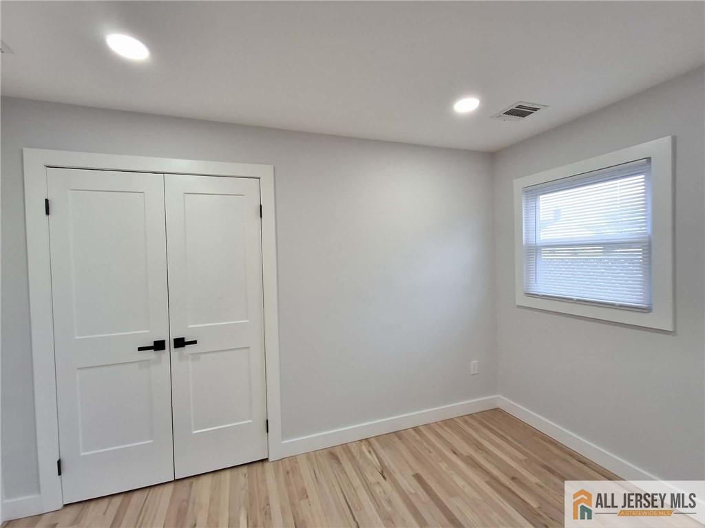 397 Lake Avenue, Colonia, NJ, 07067 image 25