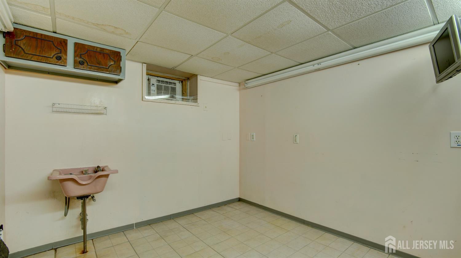 314 Adirondack Avenue, Spotswood, NJ, 08884 image 39