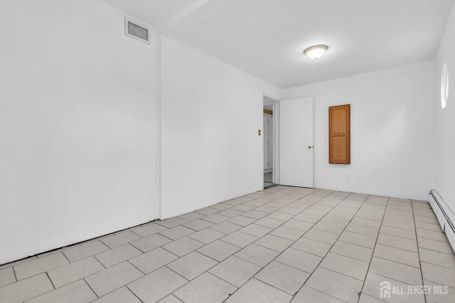 52 Walnut Street, Edison, NJ, 08817 image 49
