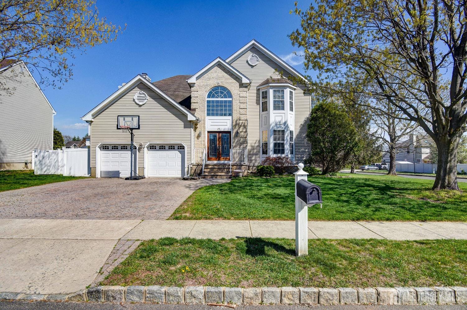 25 Monticello Way Image 2