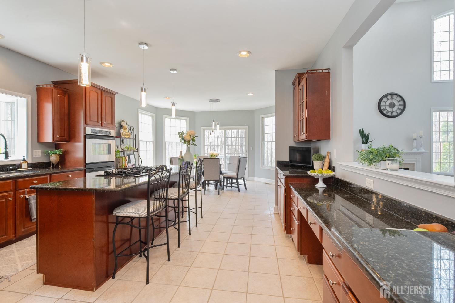 9 Stonegate Drive, Monroe, NJ, 08831 image 32