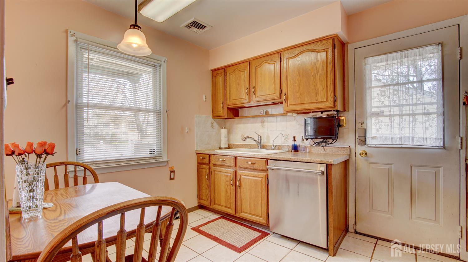 314 Adirondack Avenue, Spotswood, NJ, 08884 image 19