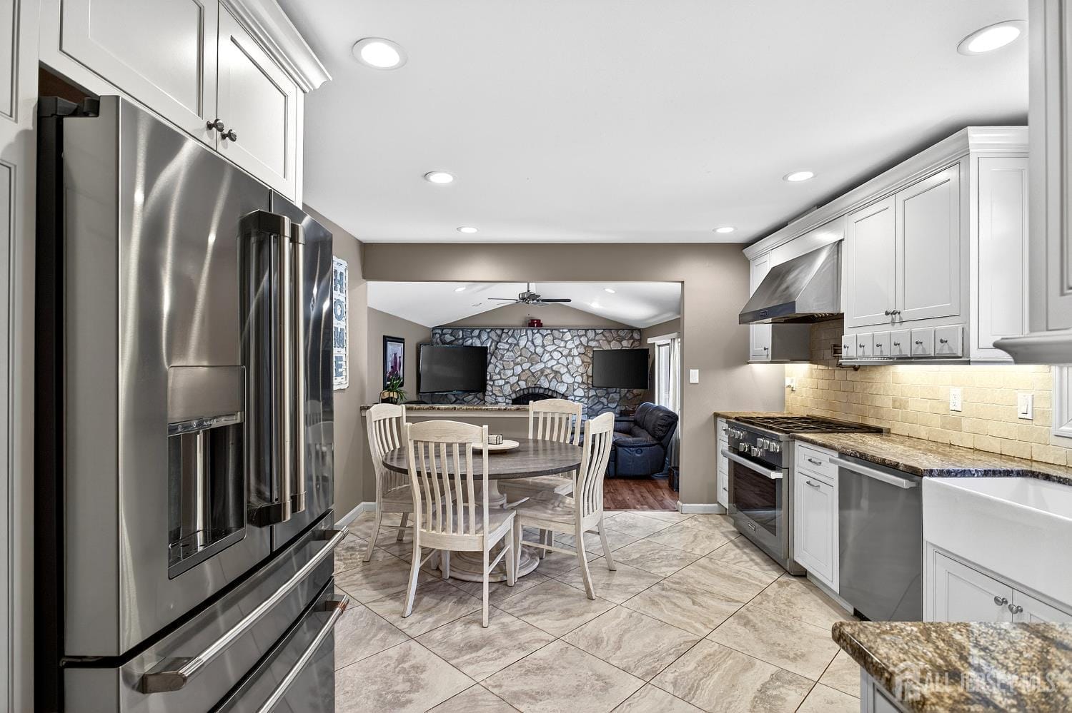 11 Apple Manor Lane, East Brunswick, NJ, 08816 image 15