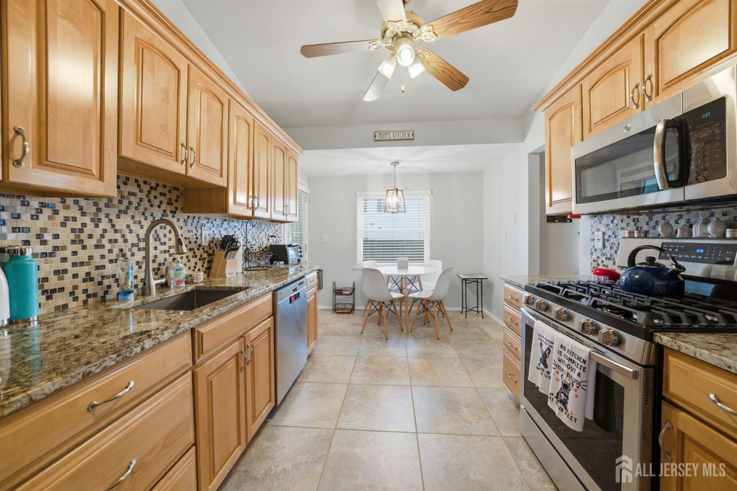 11 Jersey Avenue, Old Bridge, NJ, 08857 image 25