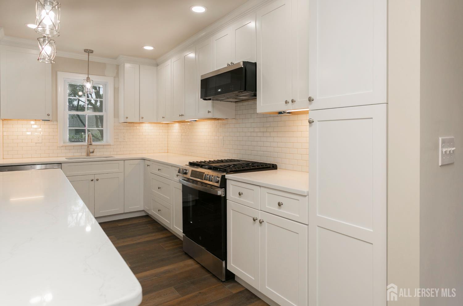 15 Bradley Drive, Edison, NJ, 08817 image 13