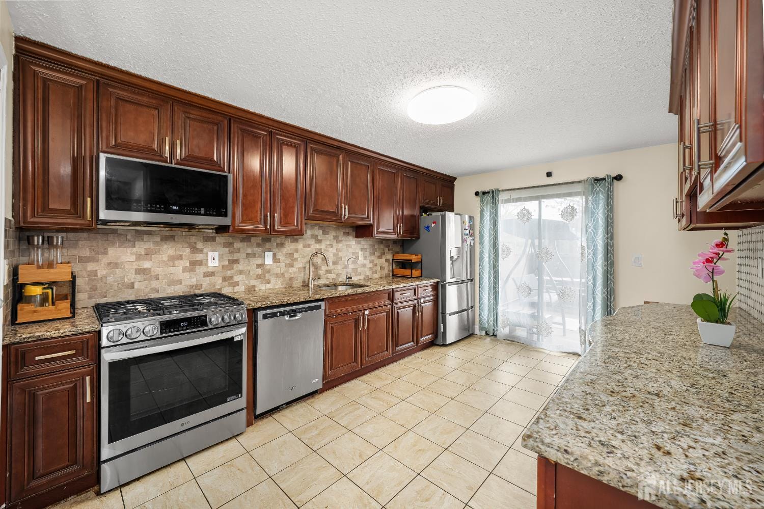 197 Westgate Drive, Edison, NJ, 08820 image 28