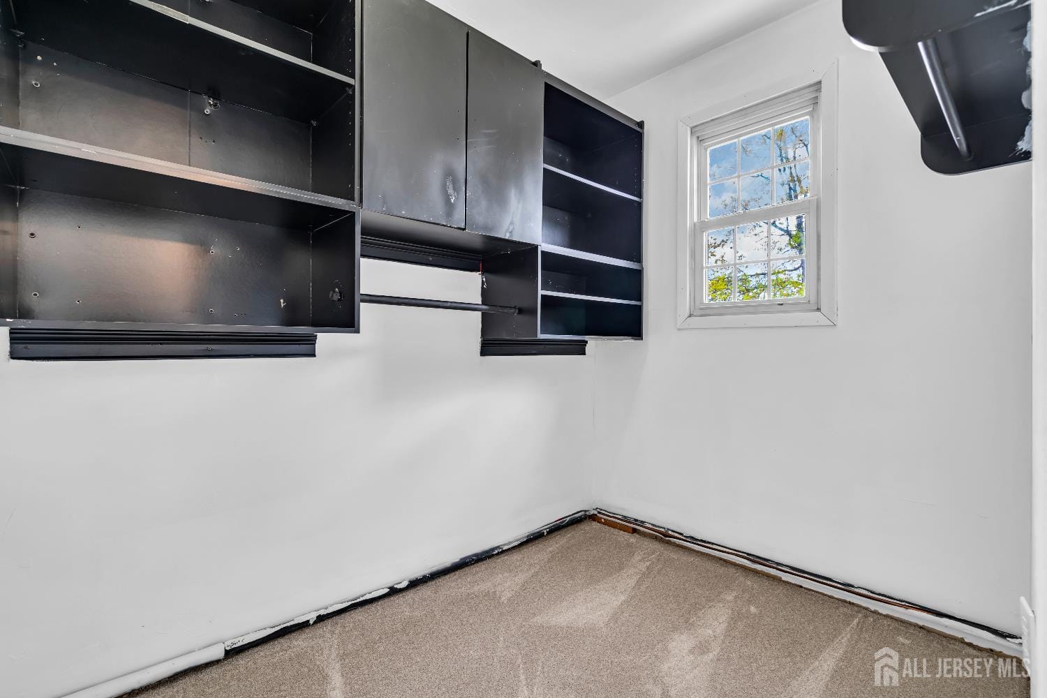 52 Walnut Street, Edison, NJ, 08817 image 36