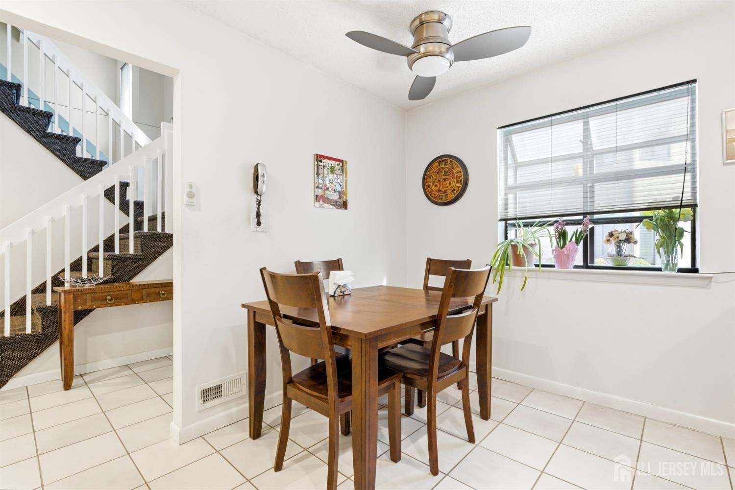 38 Carriage Place, Edison, NJ, 08820 image 17