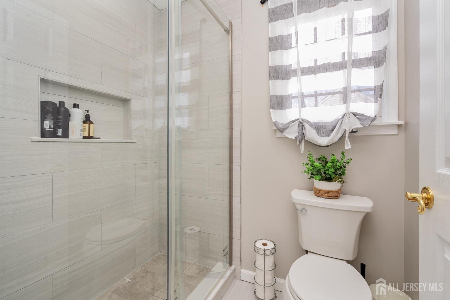 9 Stonegate Drive, Monroe, NJ, 08831 image 45