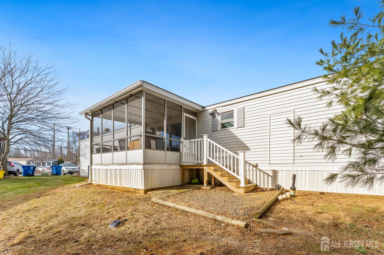 24 Whitman Road Image 5