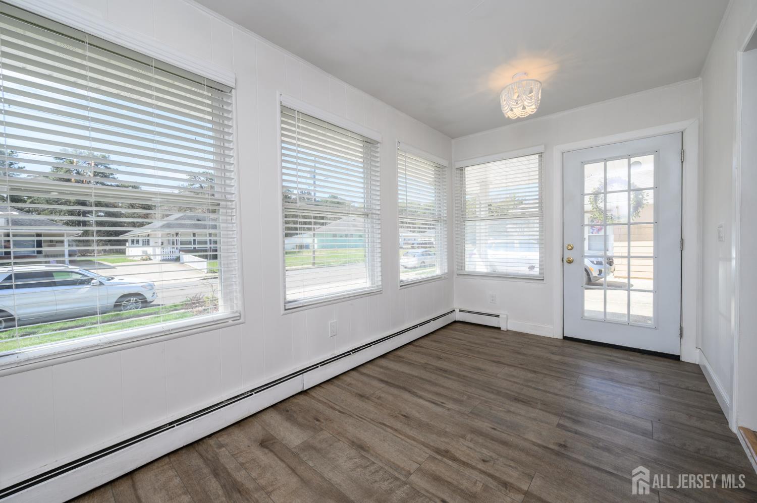 2264 Hovsons Boulevard Image 5