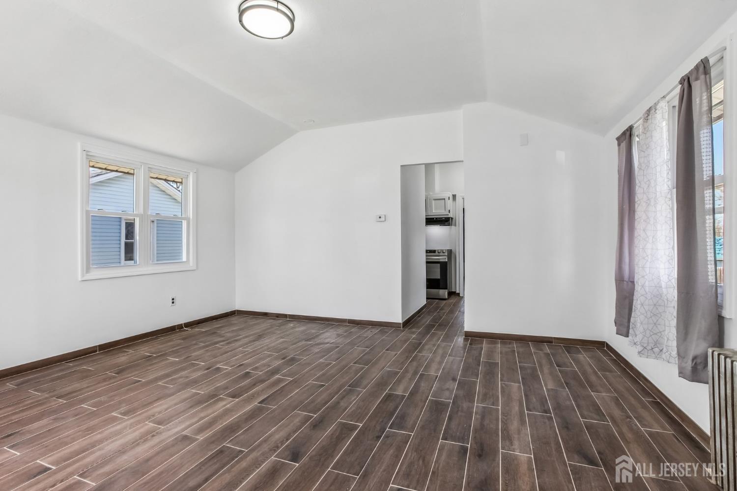 26 Hilltop Boulevard Image 5