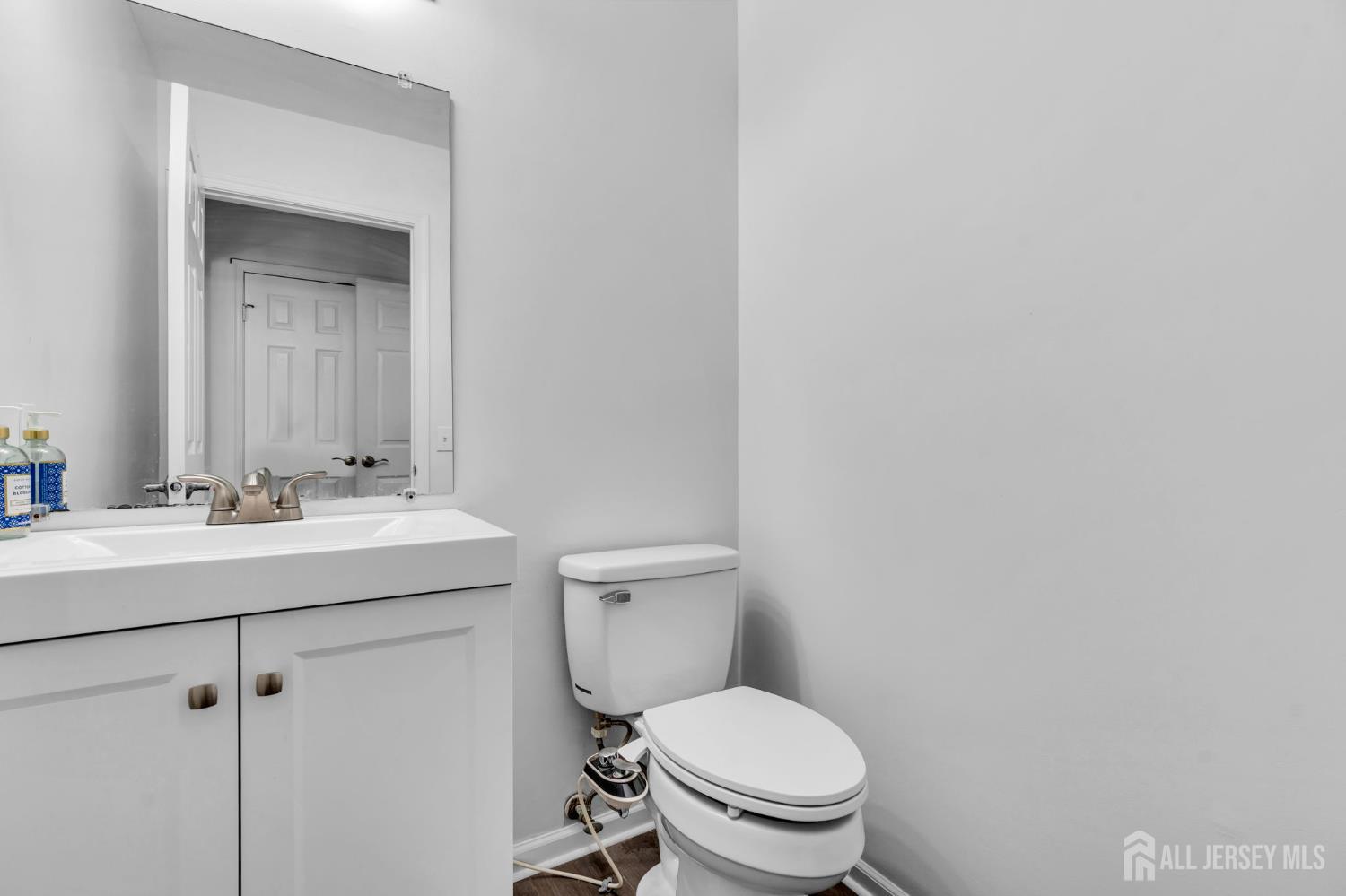 52 Zeller Drive, Franklin Twsp, NJ, 08873 image 27