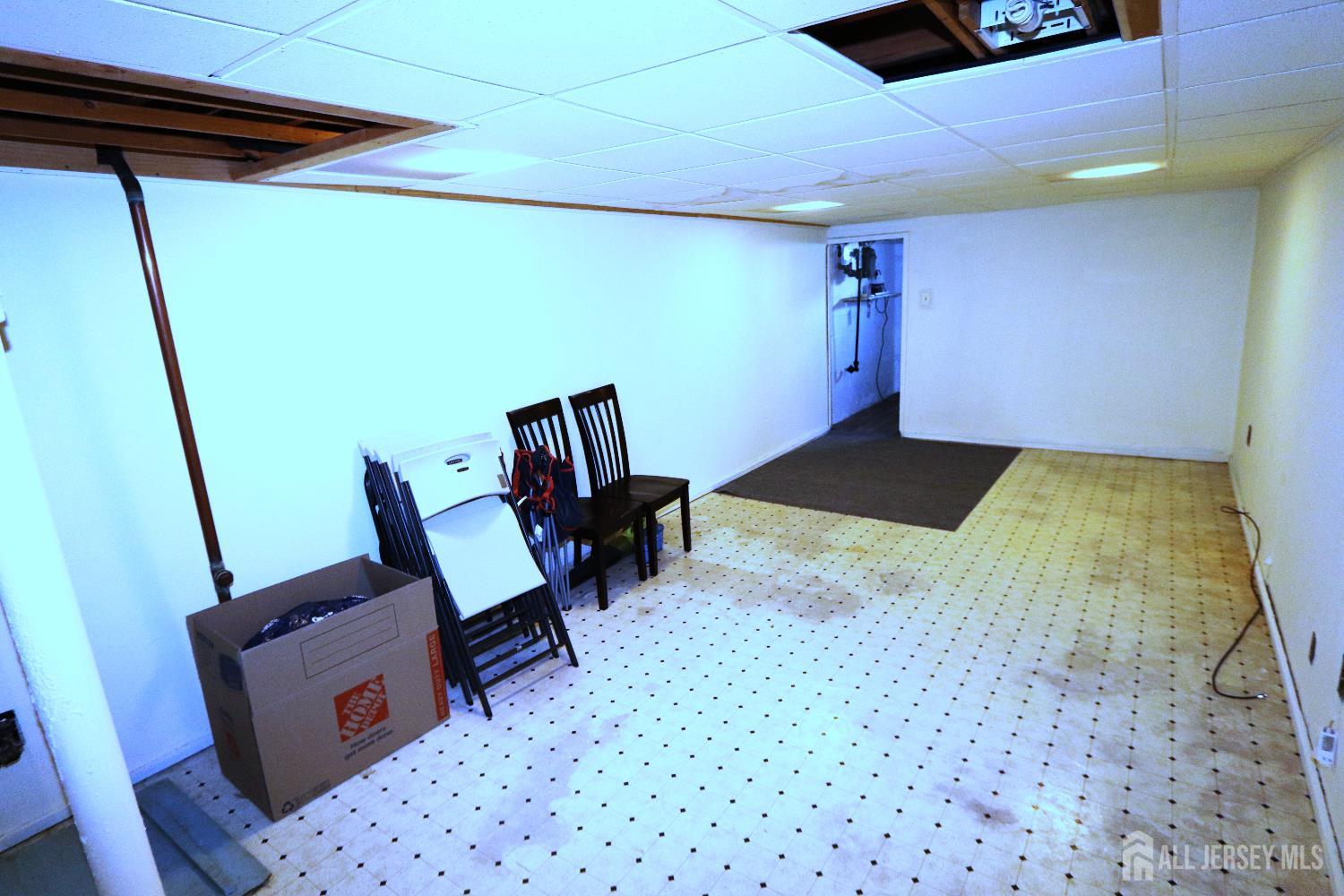 89 Oak Lane, Edison, NJ, 08817 image 25