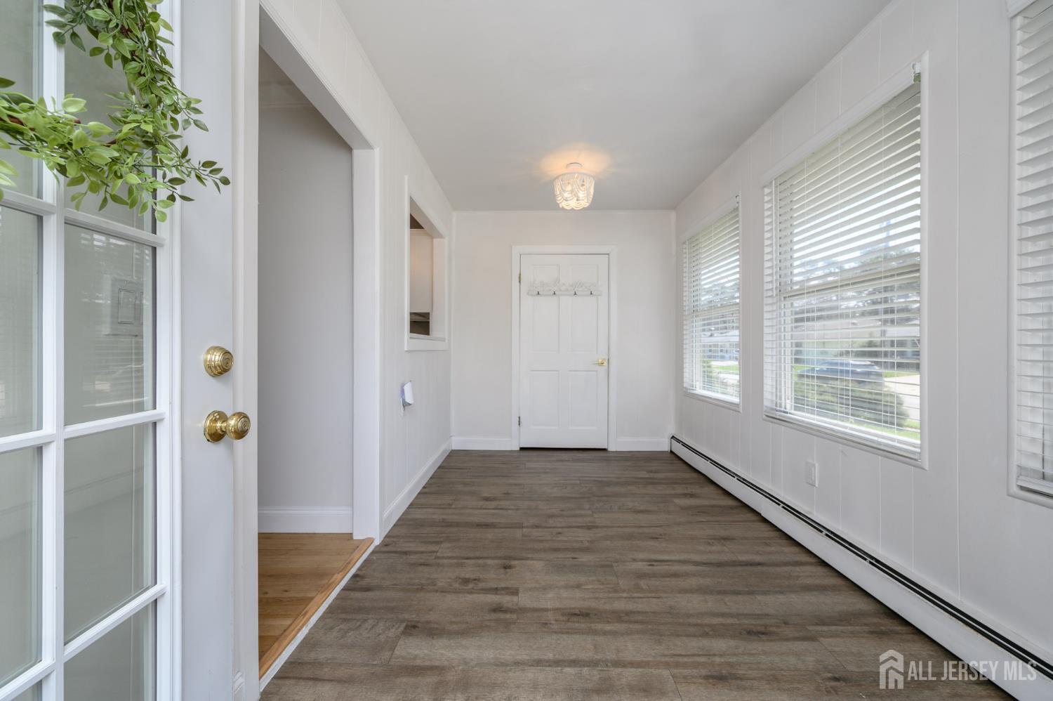 2264 Hovsons Boulevard Image 3