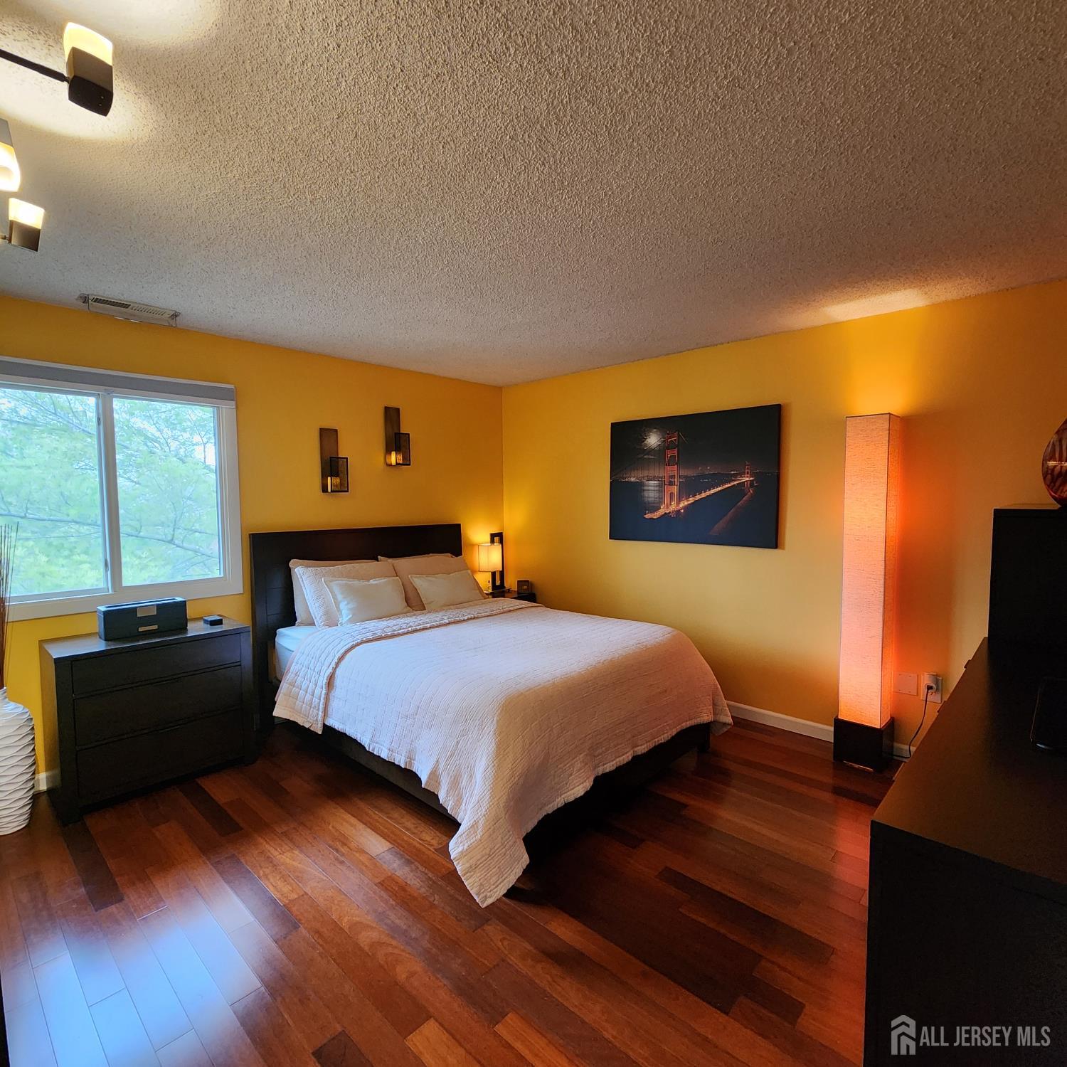 5321 Ravens Crest Drive Image 4