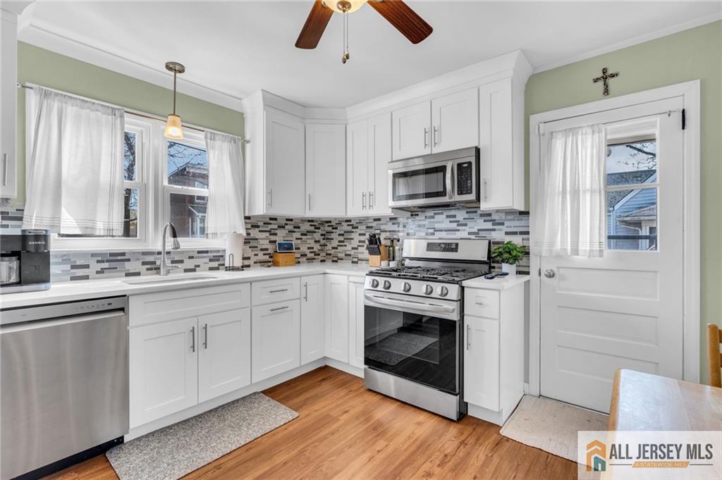 25 Woodview Avenue, Fords, NJ, 08863 image 11