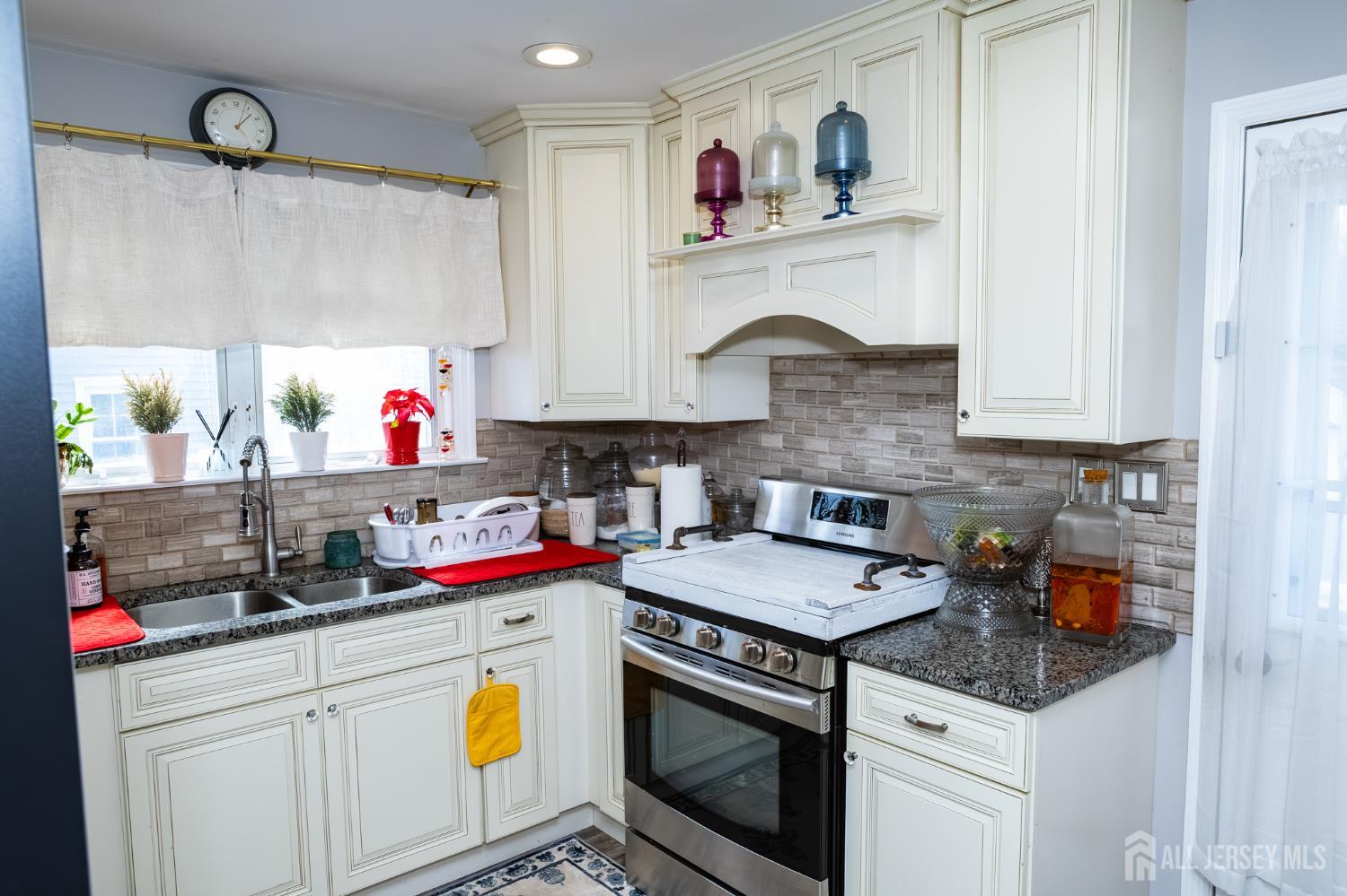 15 S Pulaski Avenue, Sayreville, NJ, 08872 image 12