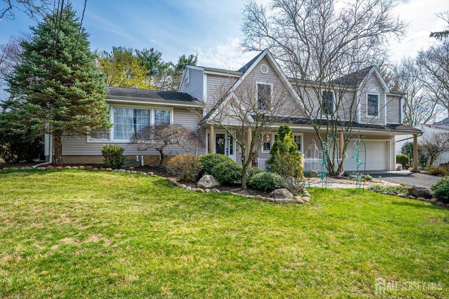 9 Colburn Road Image 2