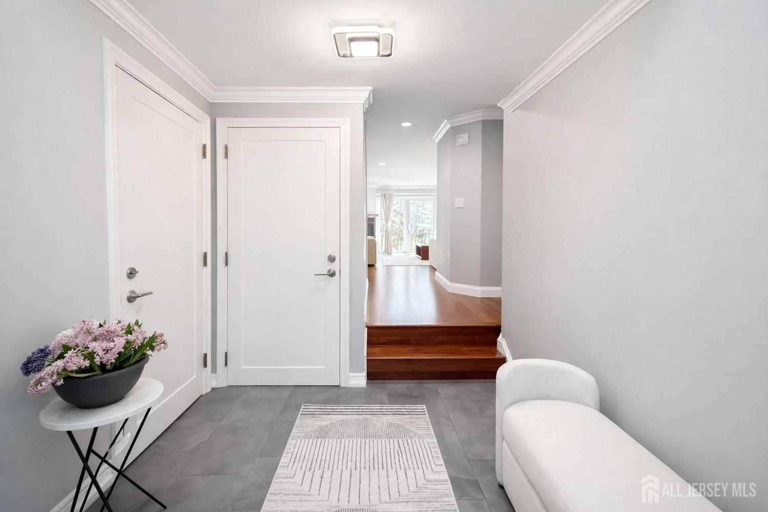 70 Sayre Drive Image 4