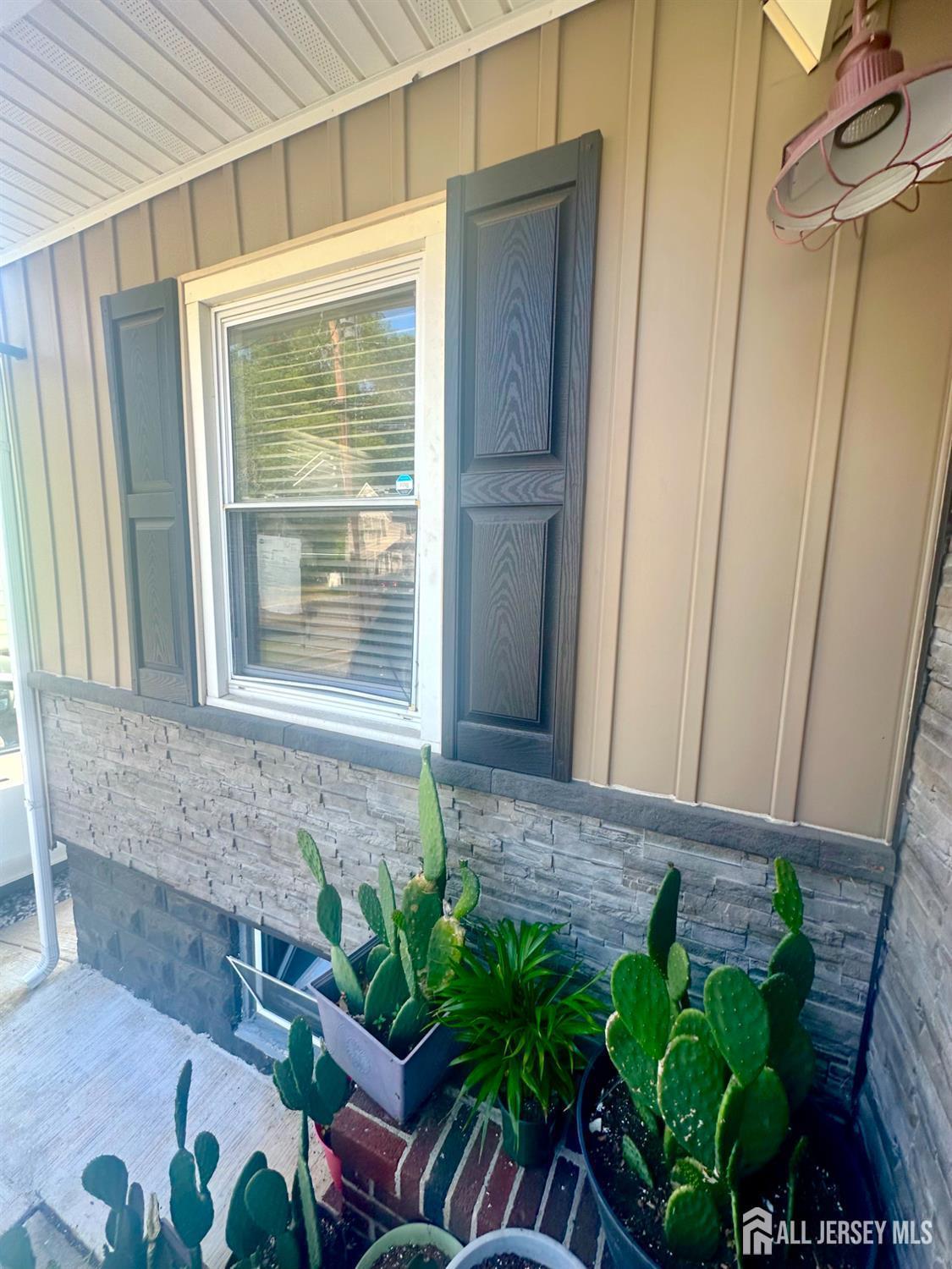 420 Church Lane Image 3