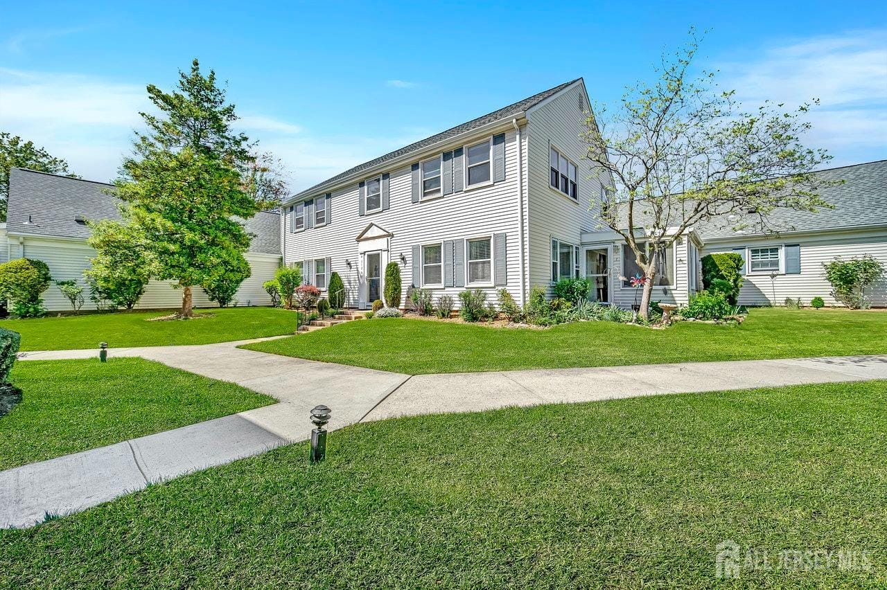 312 Sharon Way 312N Image 1