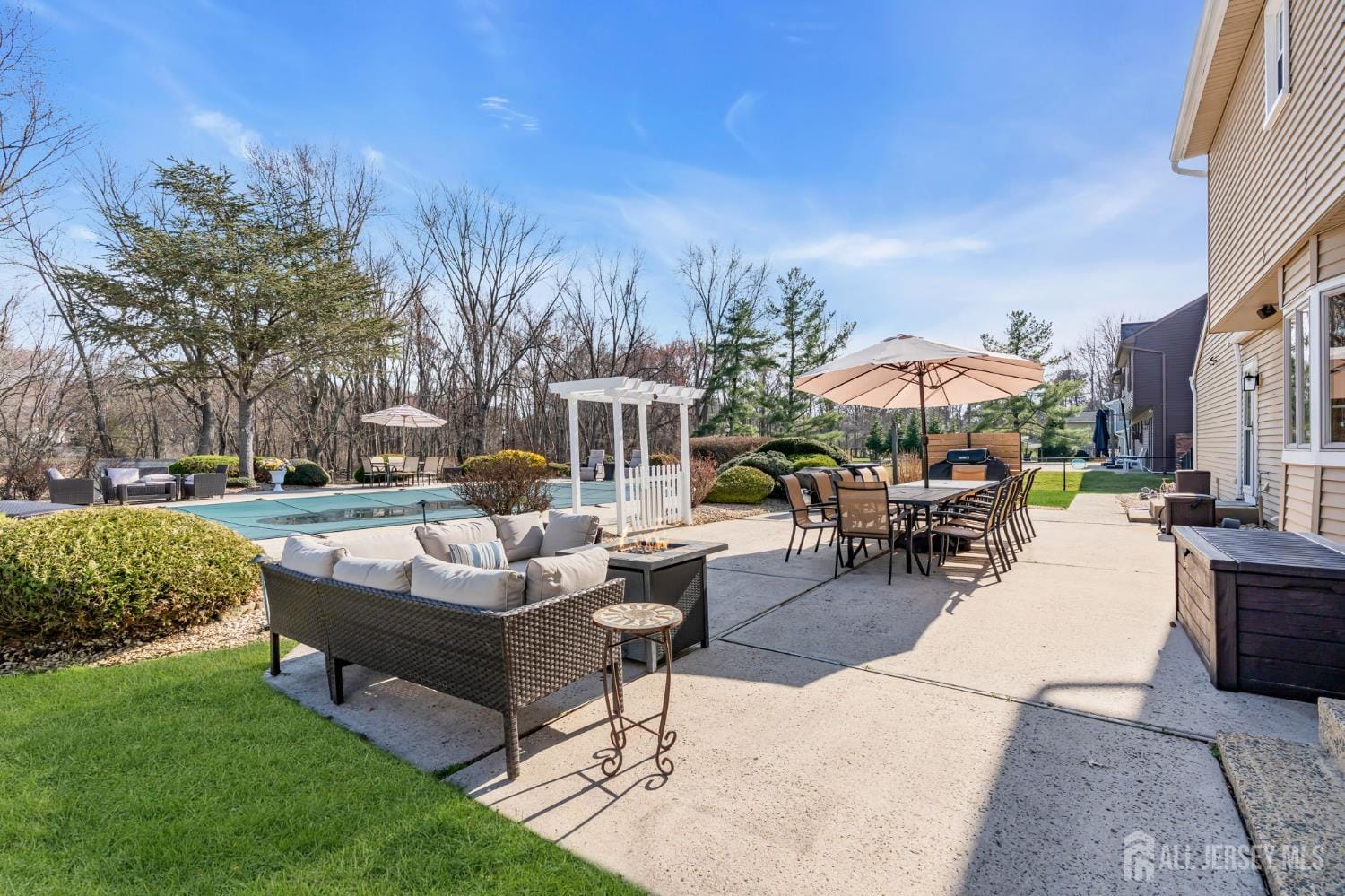 27 HERON Drive, Marlboro, NJ, 07746 image 32