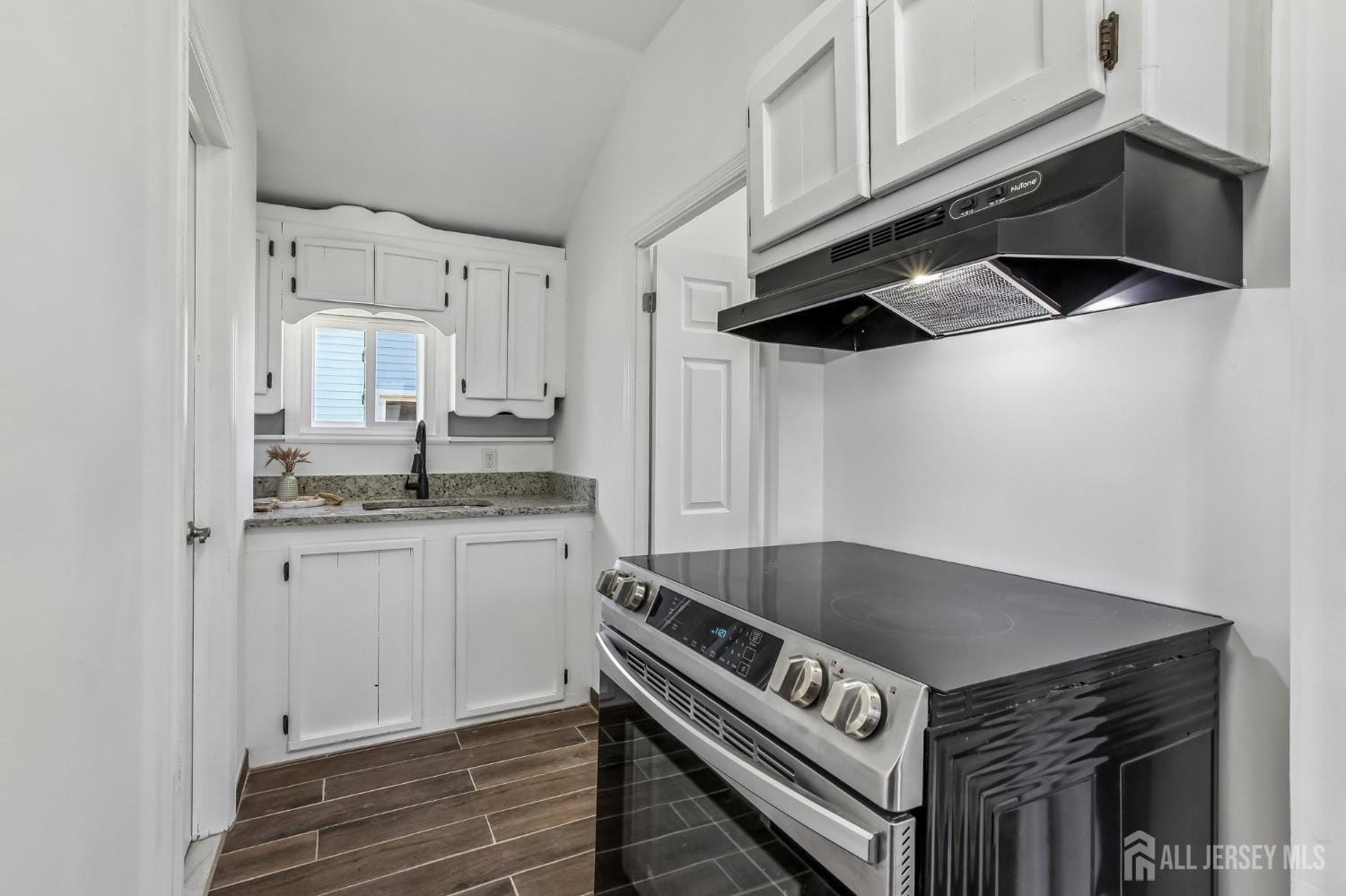 26 Hilltop Boulevard, Old Bridge, NJ, 07735 image 6