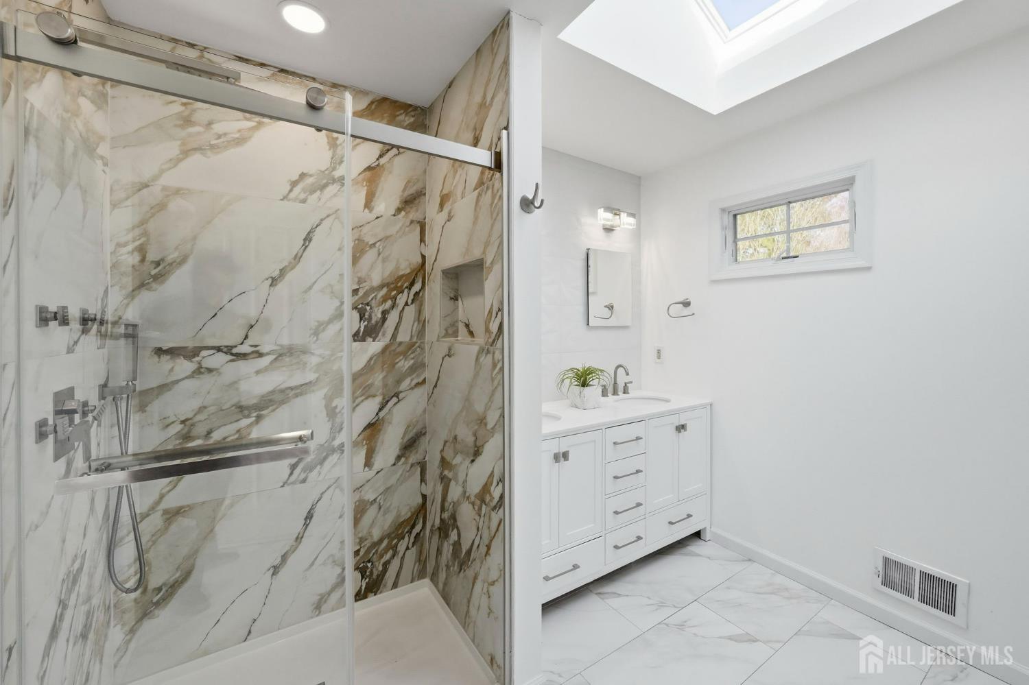 7 Monroe Place, Cranbury, NJ, 08512 image 34