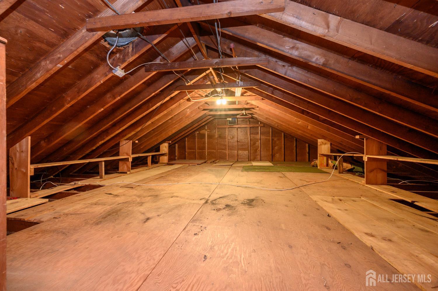 384 Maplewood Avenue, Colonia, NJ, 07067 image 30