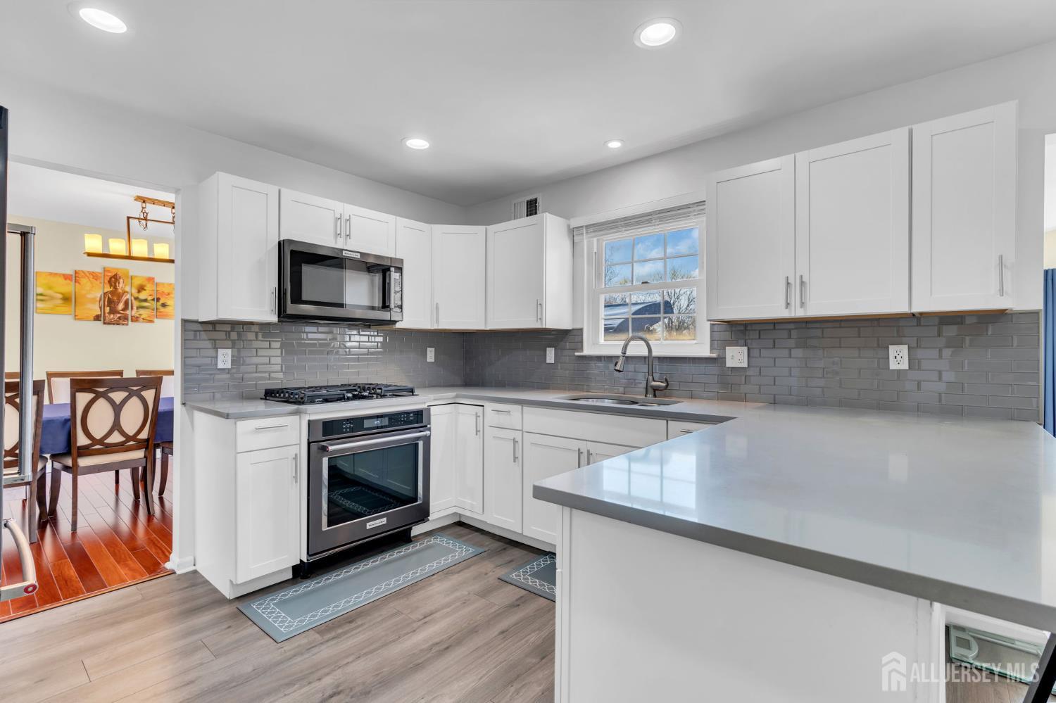 52 Zeller Drive, Franklin Twsp, NJ, 08873 image 12