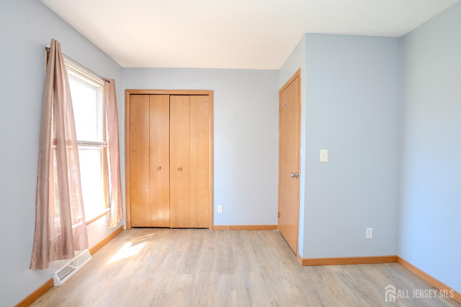 1834 Holly Road, North Brunswick, NJ, 08902 image 16