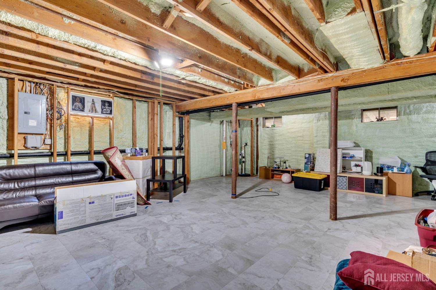 52 Zeller Drive, Franklin Twsp, NJ, 08873 image 48