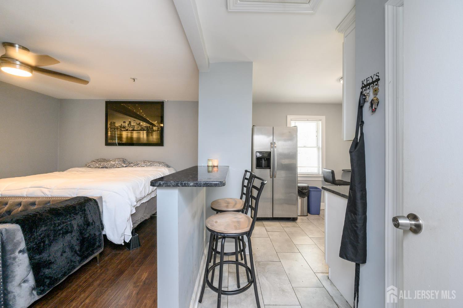 513 E Price Street, Linden, NJ, 07036 image 16