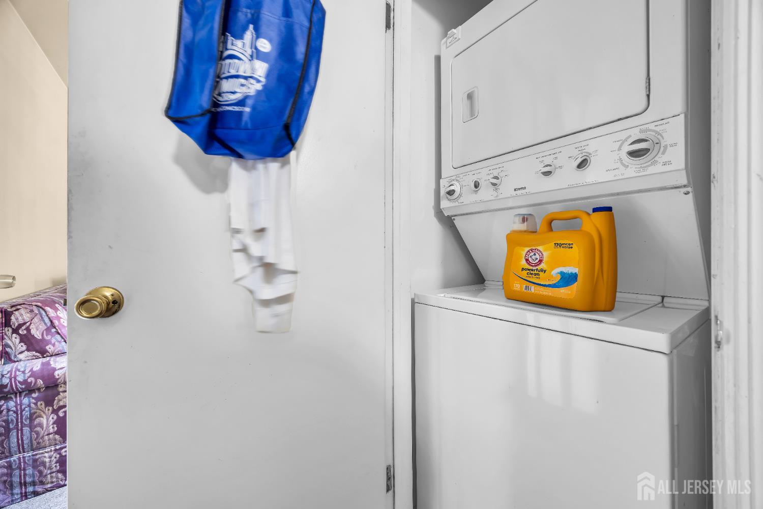 303 Holly Drive, Perth Amboy, NJ, 08861 image 17