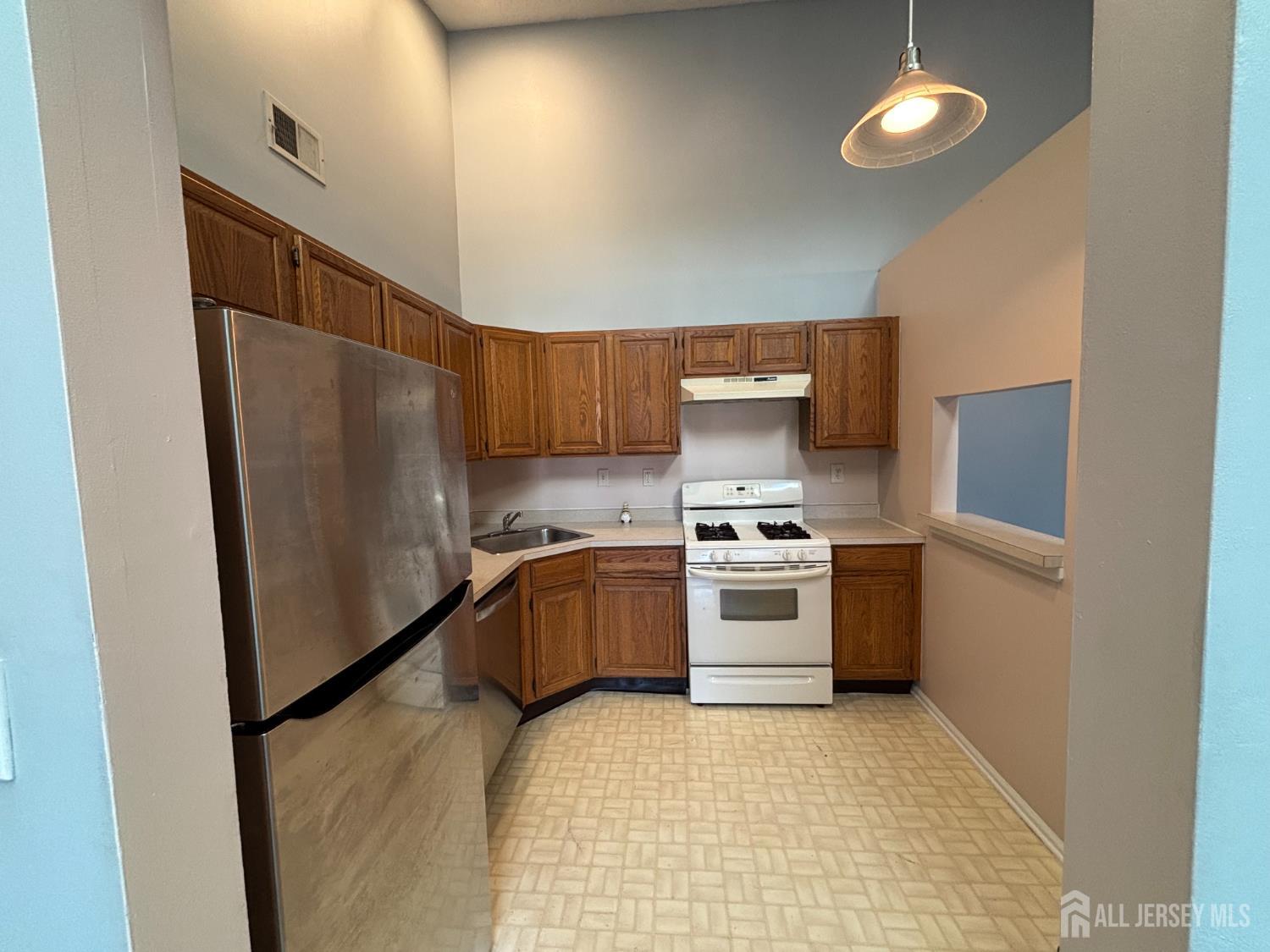 17 Pembrook Avenue Image 5