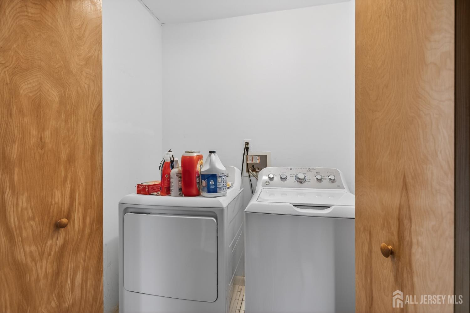 145 Sampson Place, Long Branch, NJ, 07740 image 31