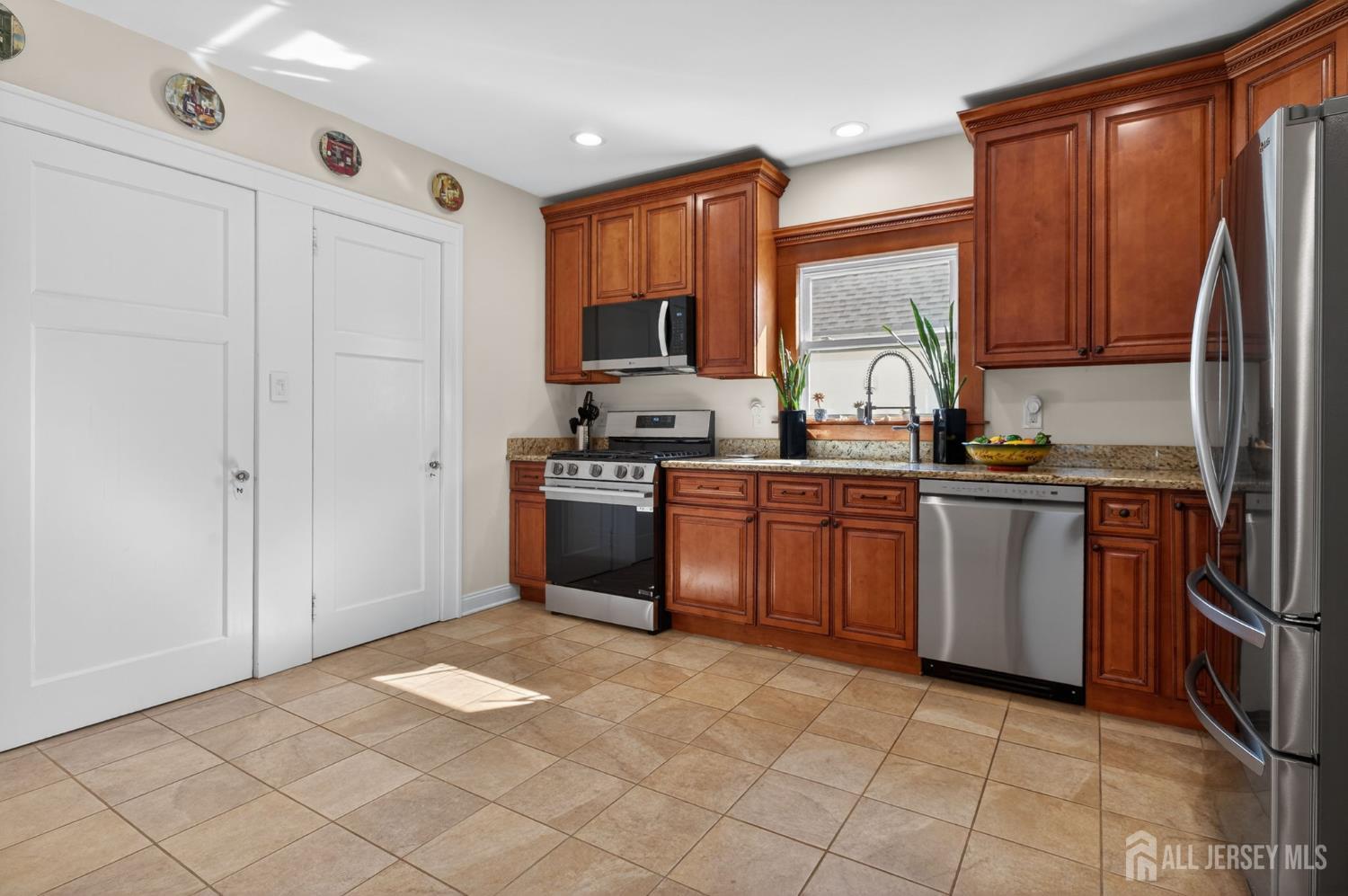 145 Hillside Avenue, South River, NJ, 08882 image 8